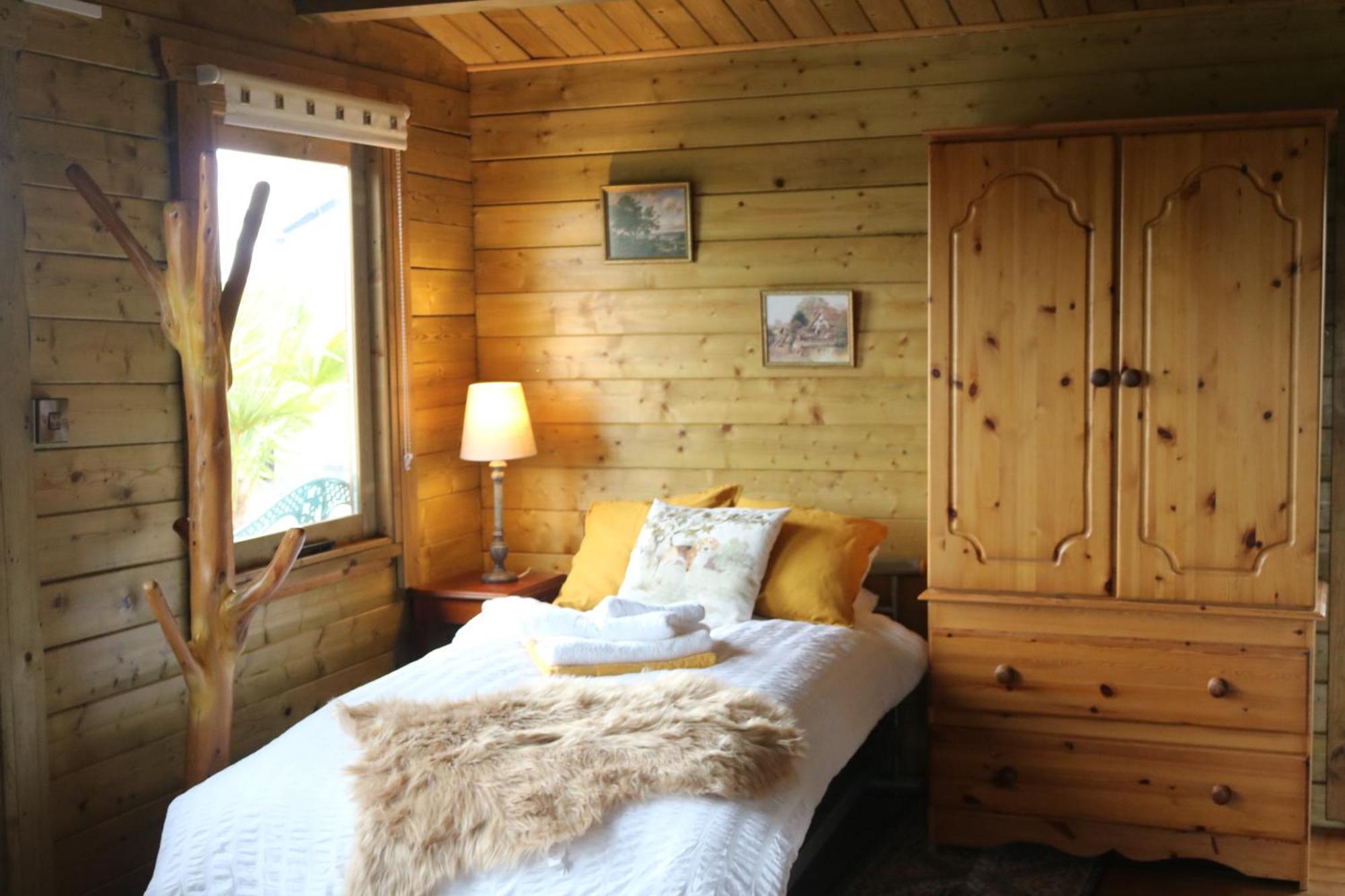 The Cabin Pipershill Newtownbutler Exterior photo